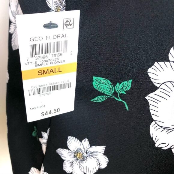 BAR III GEO FLORAL LACE TRIMMED CAMISOLE NWT - Picture 7 of 9